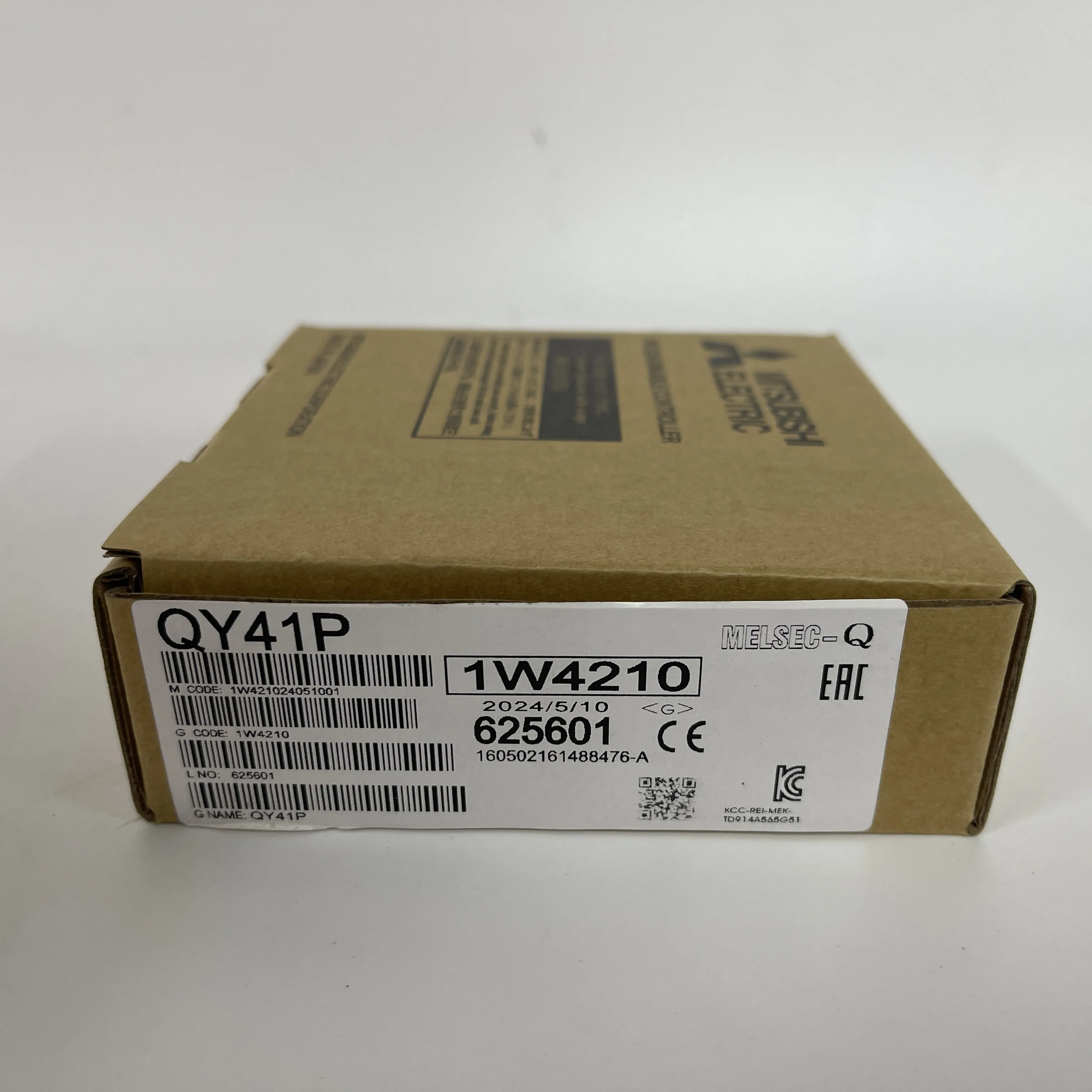 MITSUBISHI PLC Output Module MELSEC-Q QY41P MITSUBISHI PLC Output Module MELSEC-Q QY41P