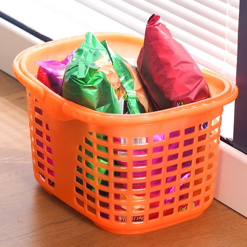 Charming Design Eco-Friendly Colorful PP Plastic Handle Basket Classic Style