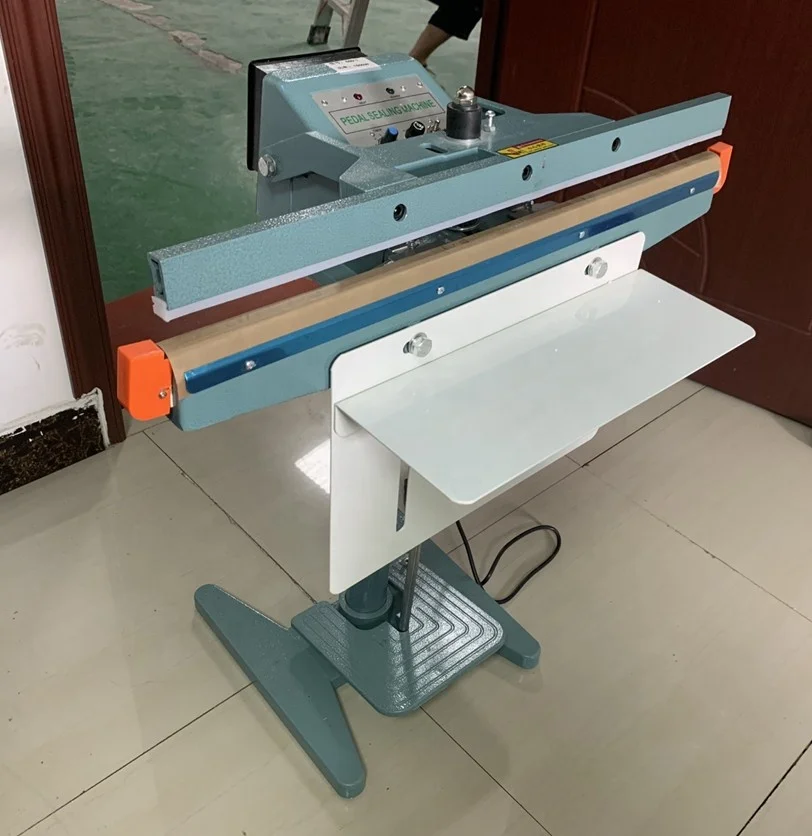 
 Полуавтоматическая индукционная нагревательная ручная машина для наполнения пластиковых трубок и пакетов из алюминиевой фольги  