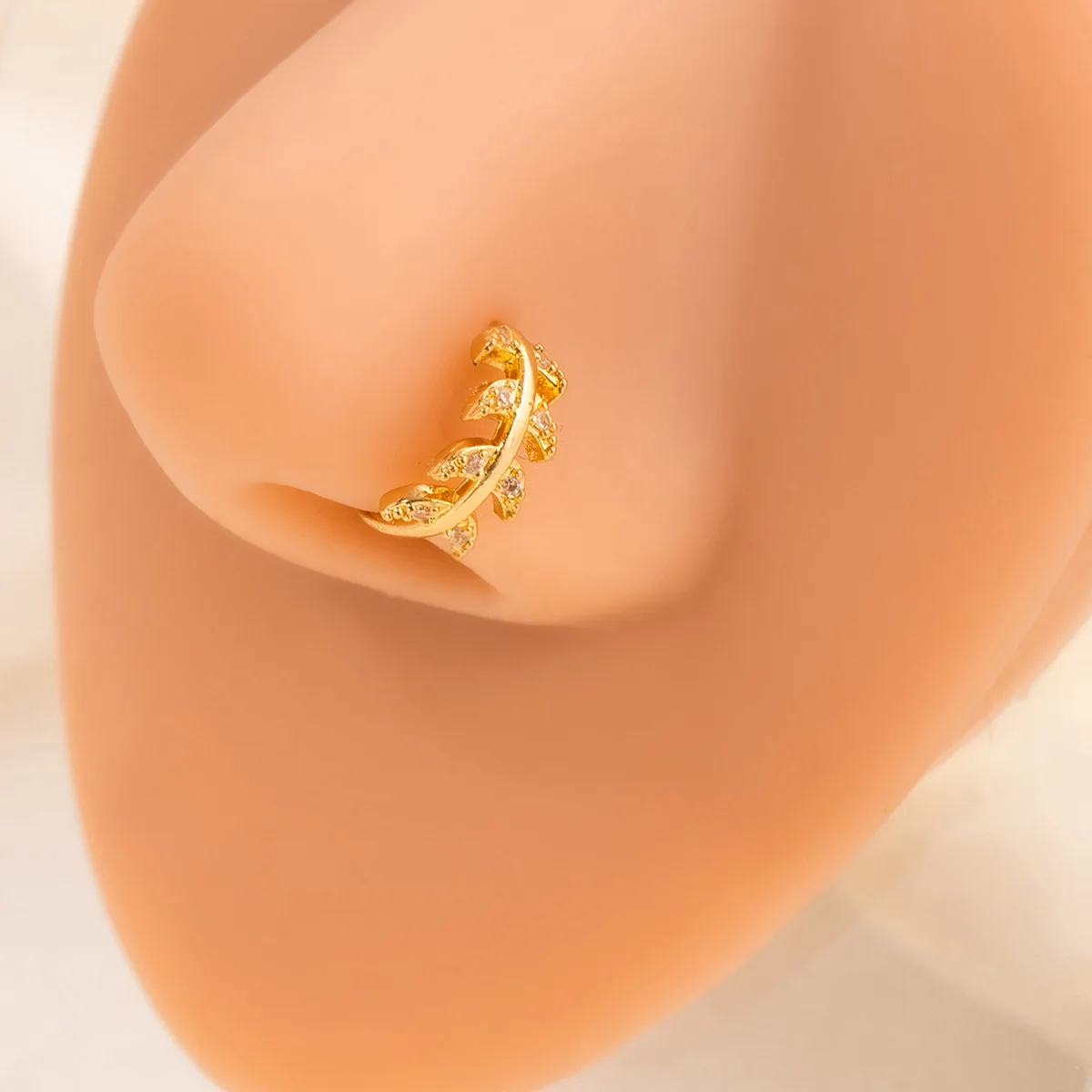 Fake Nose Piercing Fake Septum Non-Pierced Clip Nose Piercing Nose Ring Hoop Septum Fake Piercing Jewellery Women Men