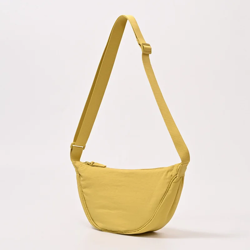 【Anyone more】Martian Pendant Nylon Shoulder Bag Green Strapped Bag with Chain Detail Online Shopping | OXXOSHOP