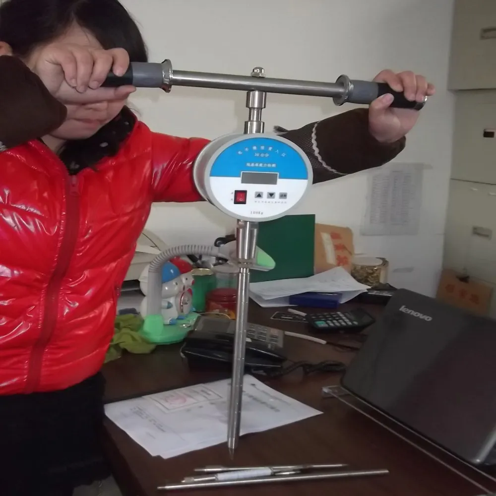 C027 Pénétromètre à cône statique numérique