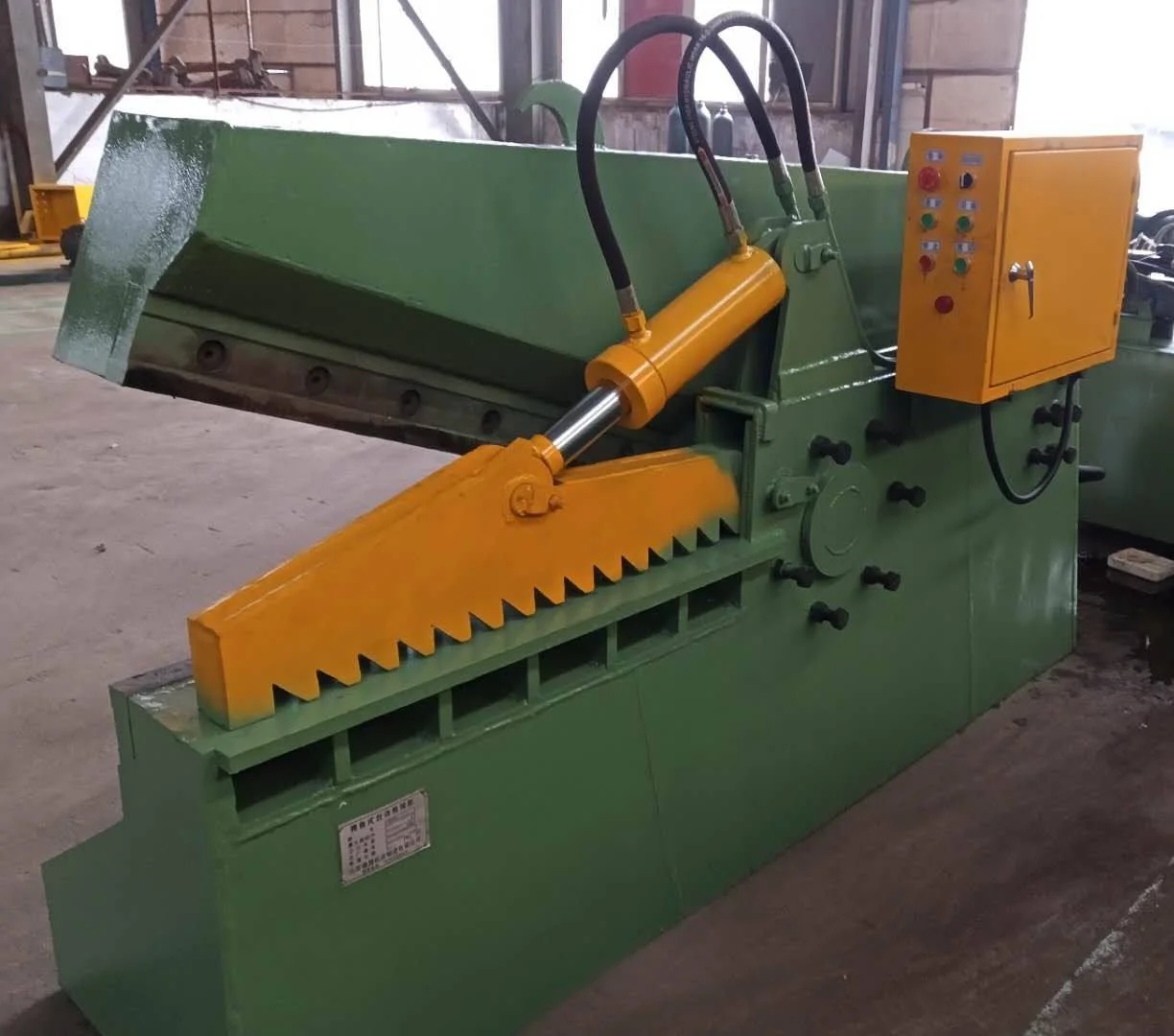 Shears Simple Machine Hydraulic Scrap Metal Shears Recycling Rebar Alligator Shear Cutting ...