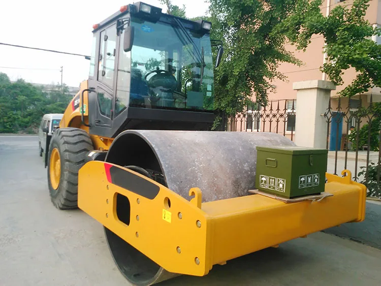 High Quality 14ton Single Drum Vibratory Road Roller XS143J XS143 XS143H on Sale