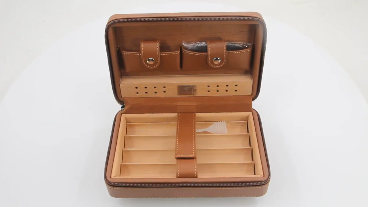 Small Order Accepted Cedar Wood Cigar Case Humidor With Lighter ...