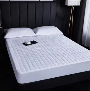 Golden Sail Luxury Thick Queen Bed Washable Eco-Friendly Polyester/Cotton Quilted Mattress Pad 200TC 40 Thread Count All-Season