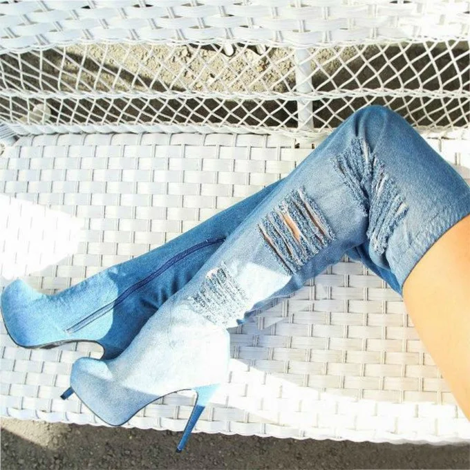 Female Fashion Ripped Jeans New Style 