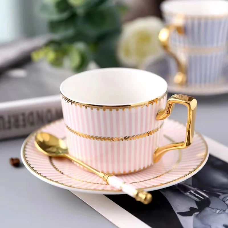 Dinner Set Luxury Ceramic Coffee Cup with Saucer Cappuccino Latte Ceramic Coffee & Tea Mug Sets supplier