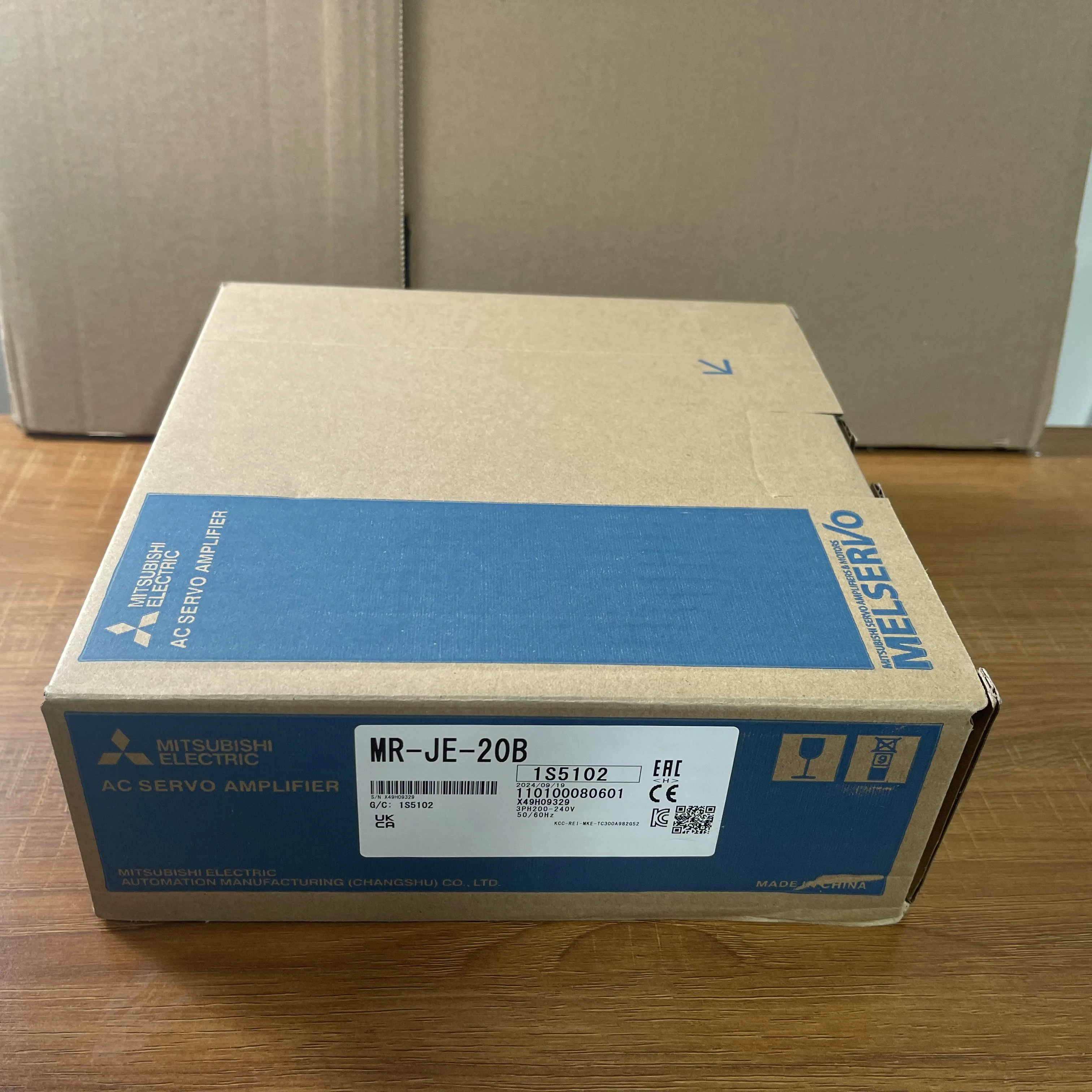 Mitsubishi AC Servo Amplifier MR-JE-20B Mitsubishi AC Servo Amplifier MR-JE-20B