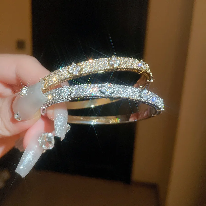 Elegant Zircon Copper Flower Bracelets for Women