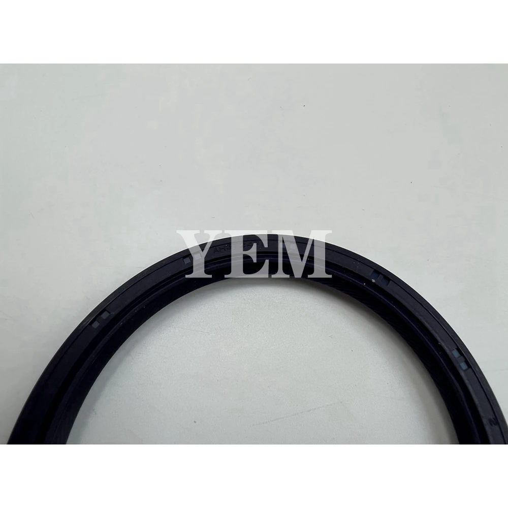 3KB1 Crankshaft Rear Oil Seal for Isuzu Engine Fast Delivery Engine Parts