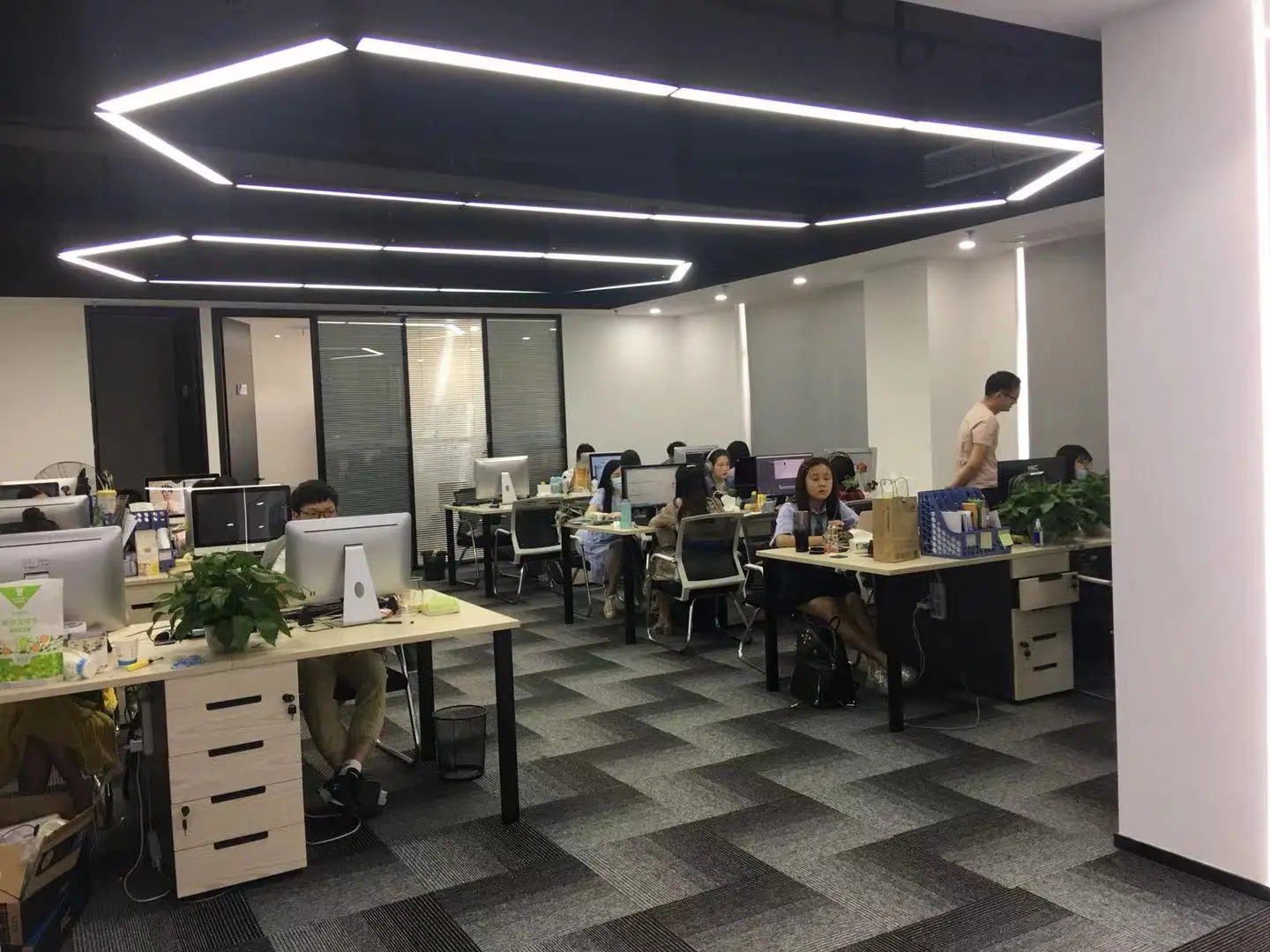Hubei Jinzhuo Import And Export Co., Ltd.