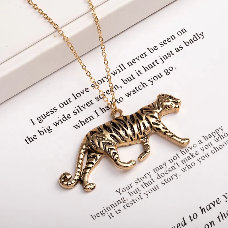 Nimai NMN105 Personality Animal Pendant Necklaces