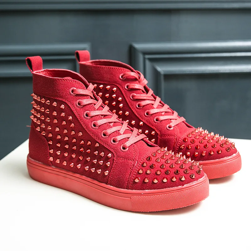 Luxury Men's and Women's Rivets Low-top Red Bottom Shoes Color