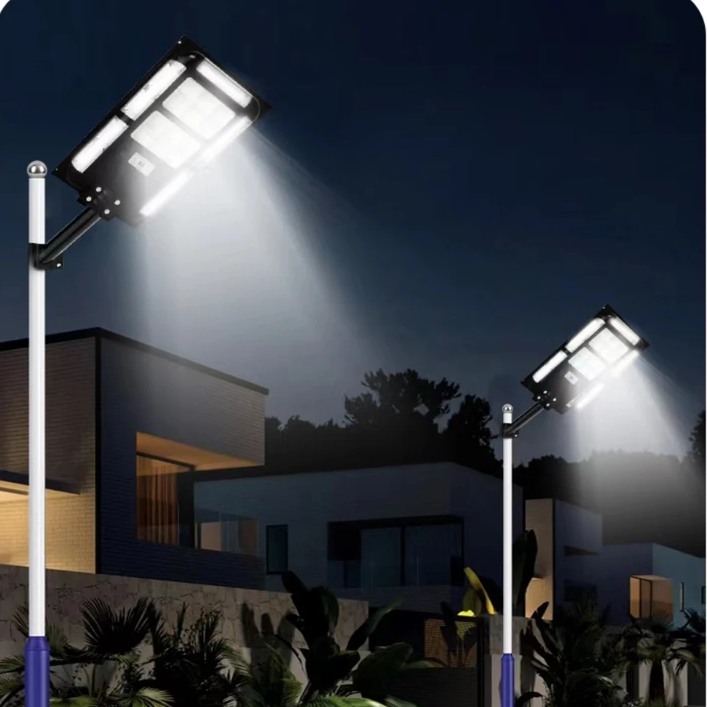 Mono Solar Panel Automated Solar LED Street Light For ABS Remote Control