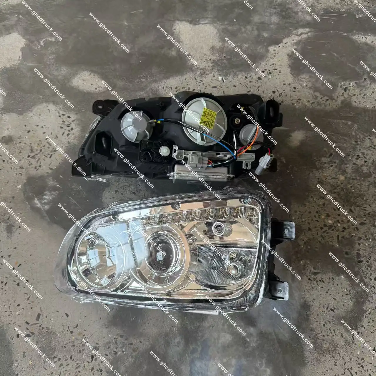 product ghcd high quality control head lamp lh rh for hino mega for mega 500 truck spare body parts126-1