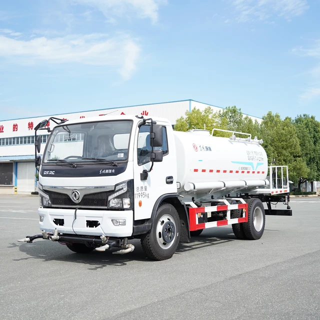 Dongfeng 4x4 Big Spraying Width Euro VI Diesel Water Truck for Road Construction