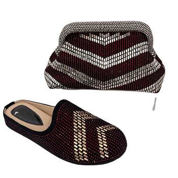 2024 New Style Wholesale Full Diamond Round Toe Flat Casual Women's Slippers