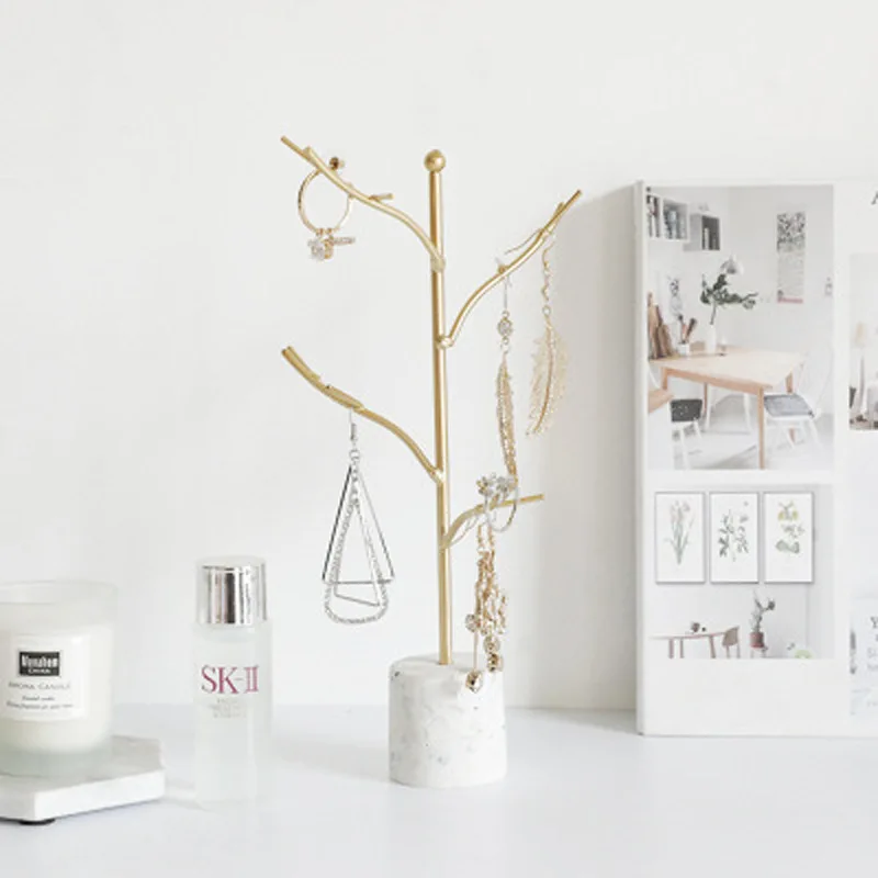 H56d0e7d73b2c46ef8f426f8145780617f