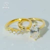 Anillo Radiante con Pavé