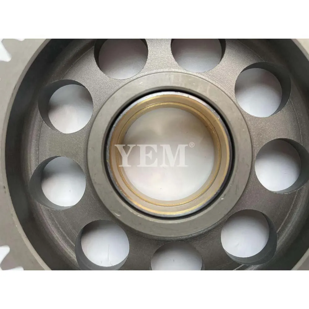J05E Idle Gear for Hino Engine Part 4