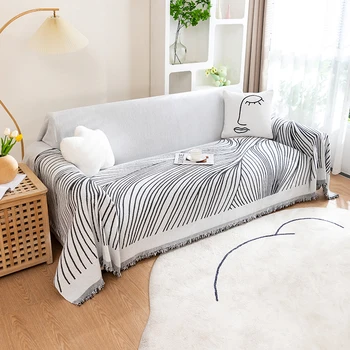 Low Price Best Selling Modern Polyester Soft and Comfortable Universal Non Slip Sofa Cover Blanket