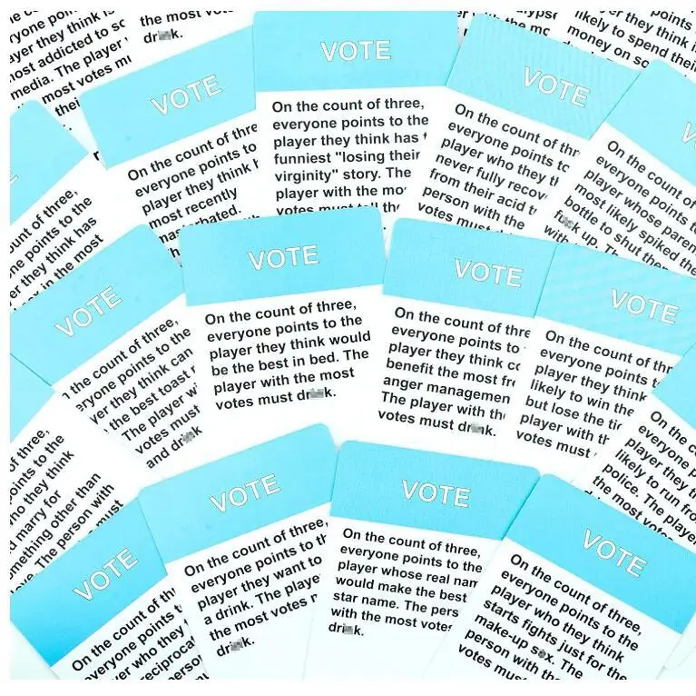 
 Играйте в карточку для вечеринки «Do or Drink», подходит для колледжа, кемпинга и веселых взрослой сумасшедшей питьевой карты  