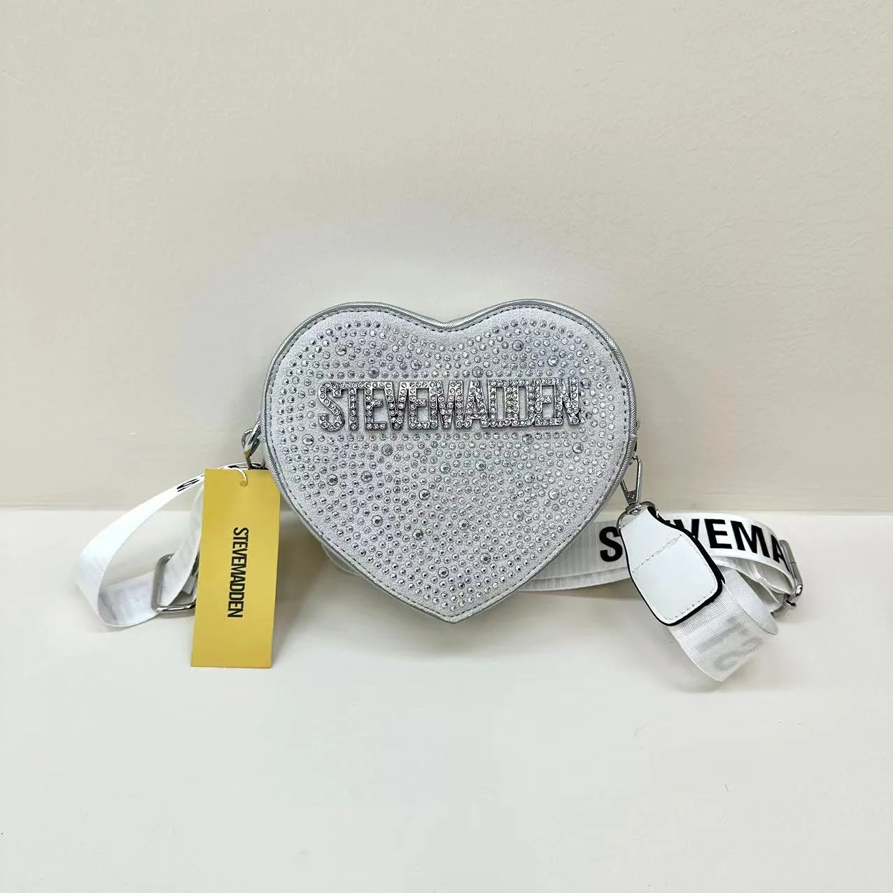 2024 New Arrival Designer Steves Handbags Heart Bag Tote Bags Women Crossbody Shoulder Maddens Handbags Luxury Bag