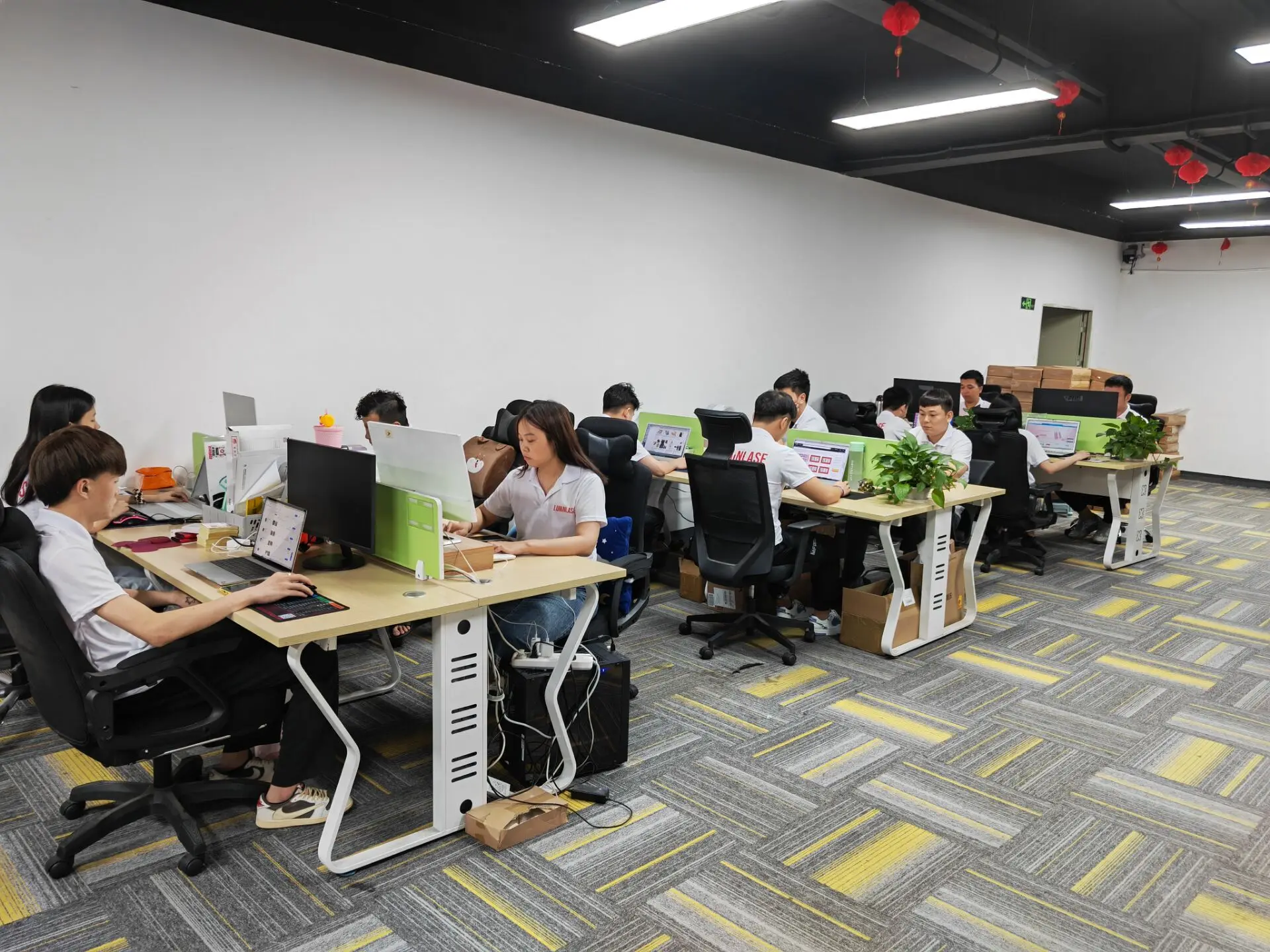 Shenzhen Fulinyun Technology Co., Ltd. 3