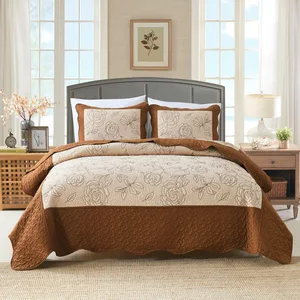 High Quality King Size Luxury Bedspread Bed Skirt Set 3-Piece Custom Logo Embroidered Floral Patchwork Technique Cotton Filling