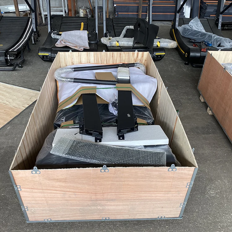 Curved Treadmill packing