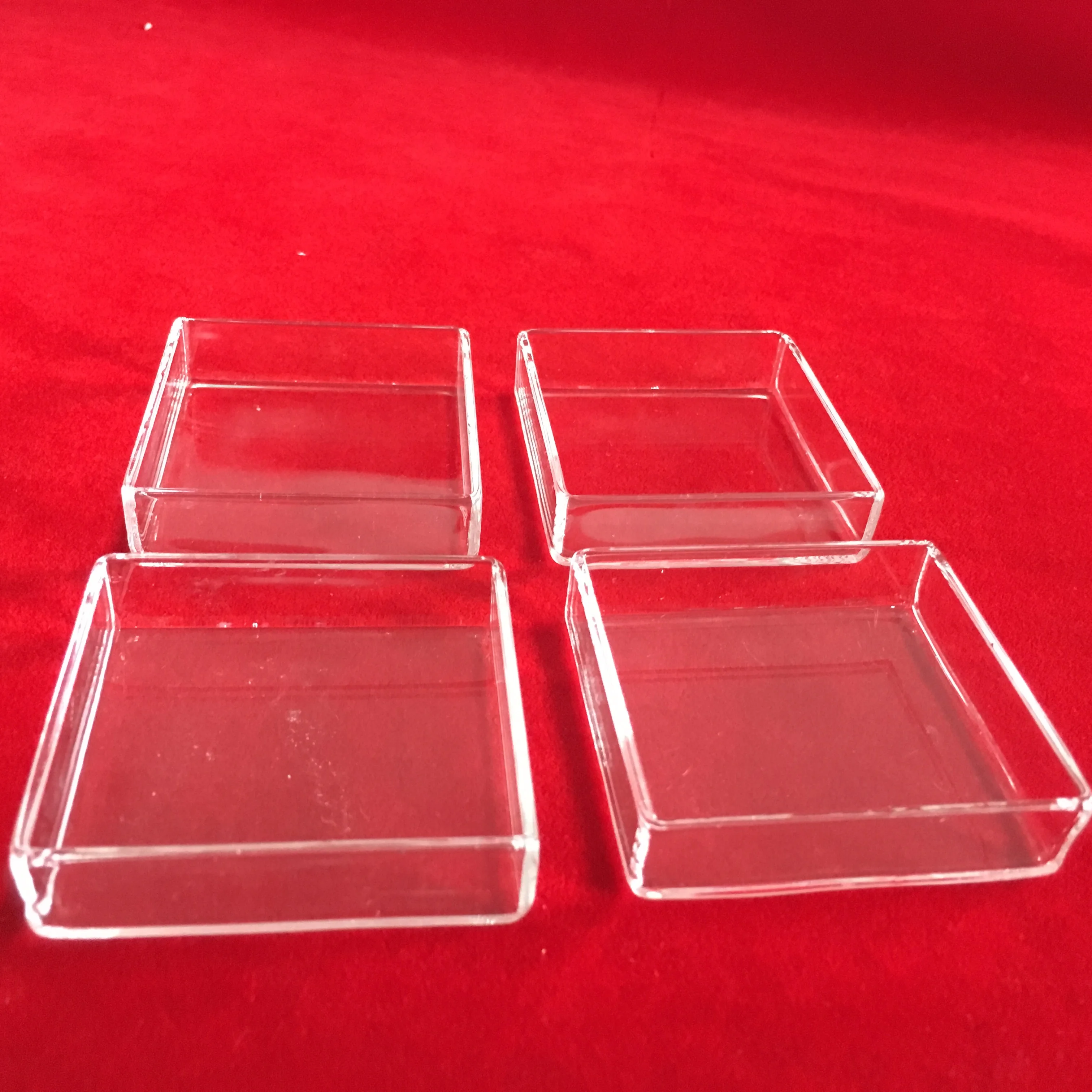 Transparent Customized Rectangular Quartz Petri Dish