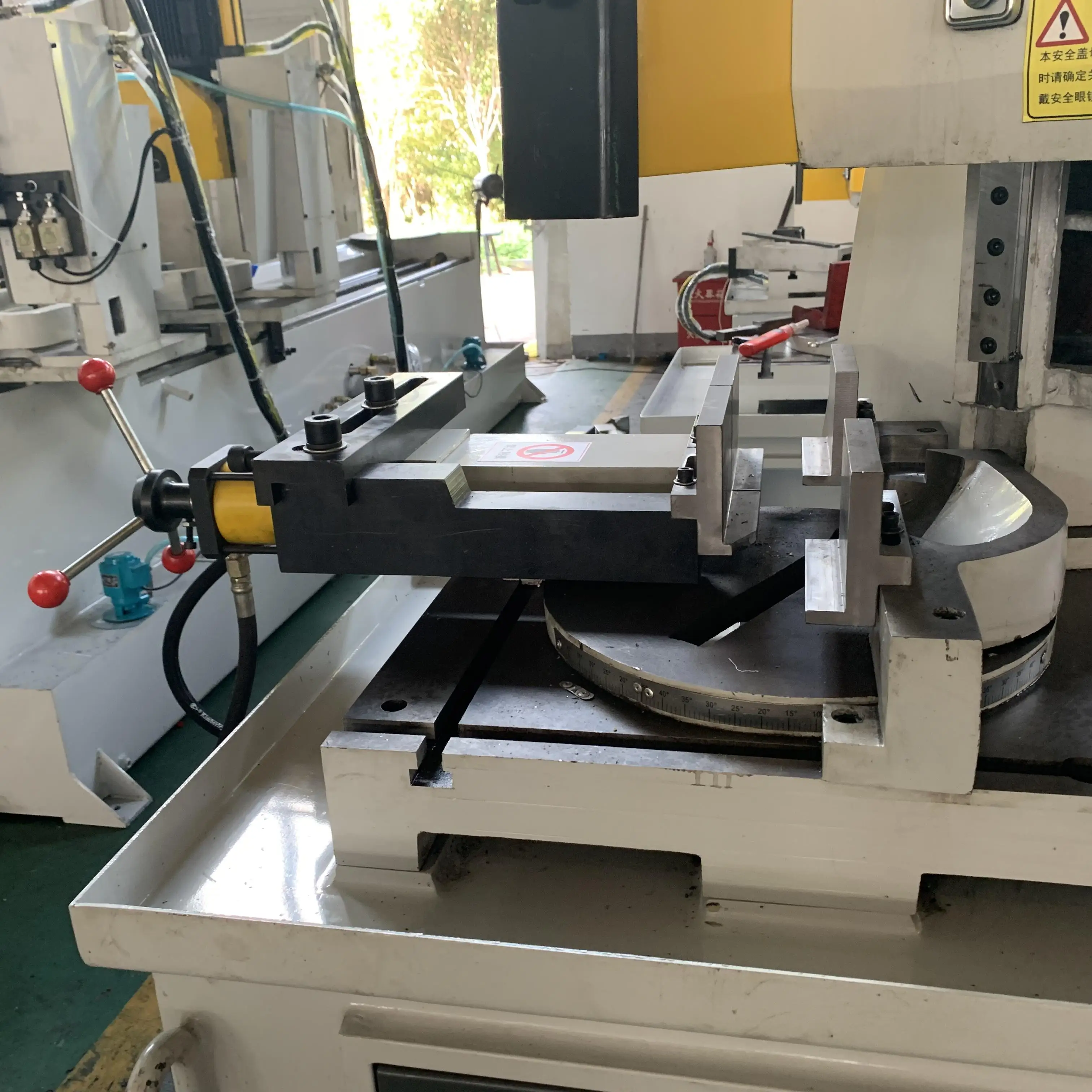 Best Quality Multi-functional Pipe Cutting Machine/lathe Pipe Cutting Machine/machine to Cut Brass Tubing