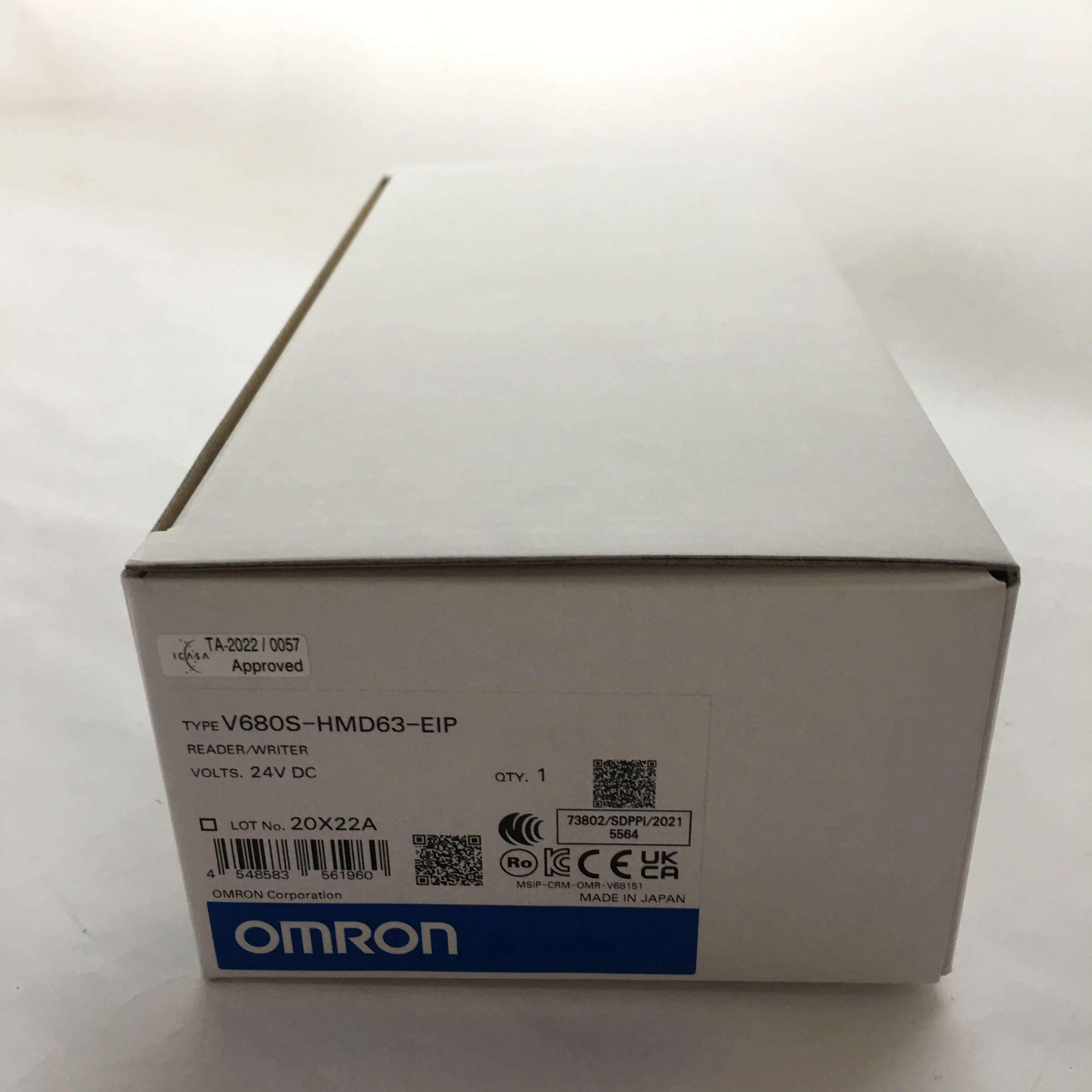 Omron RFID reader/writer V680S-HMD63-EIP Omron RFID reader/writer V680S-HMD63-EIP