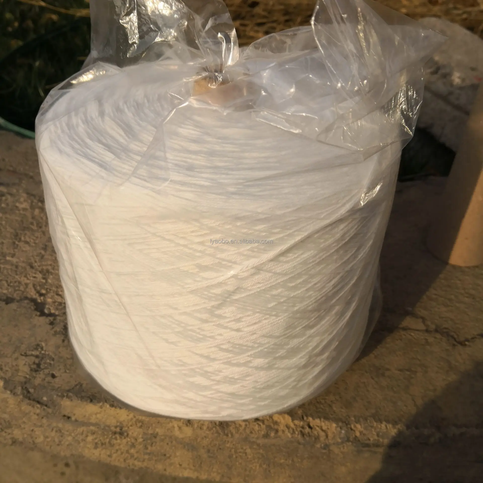 AOBOHUANYU A207 - Durable and Sustainable Packing Thread
