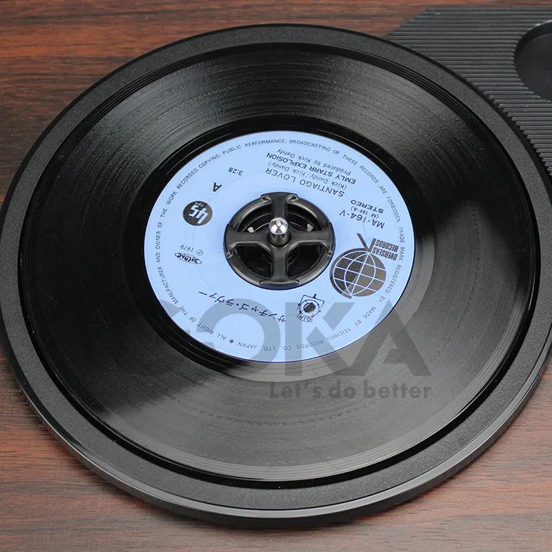 最新ツーリングプラスチック7インチLPターンテーブル45 Rpmアダプター