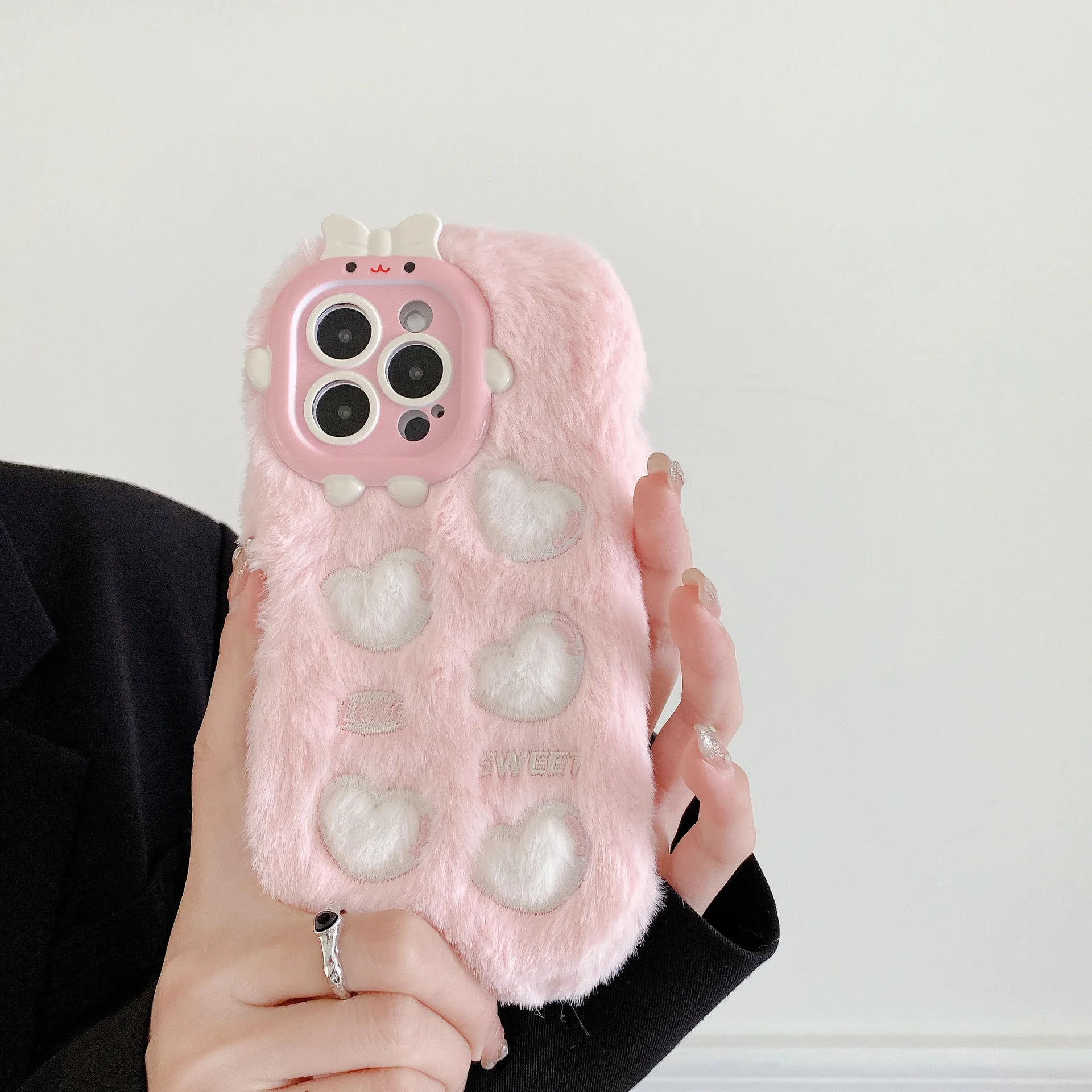 Funda de Teléfono Móvil de Peluche de Moda Lujo Tierno Colorida Suave y Abrigada para Invierno con Parte Trasera de TPU Blando