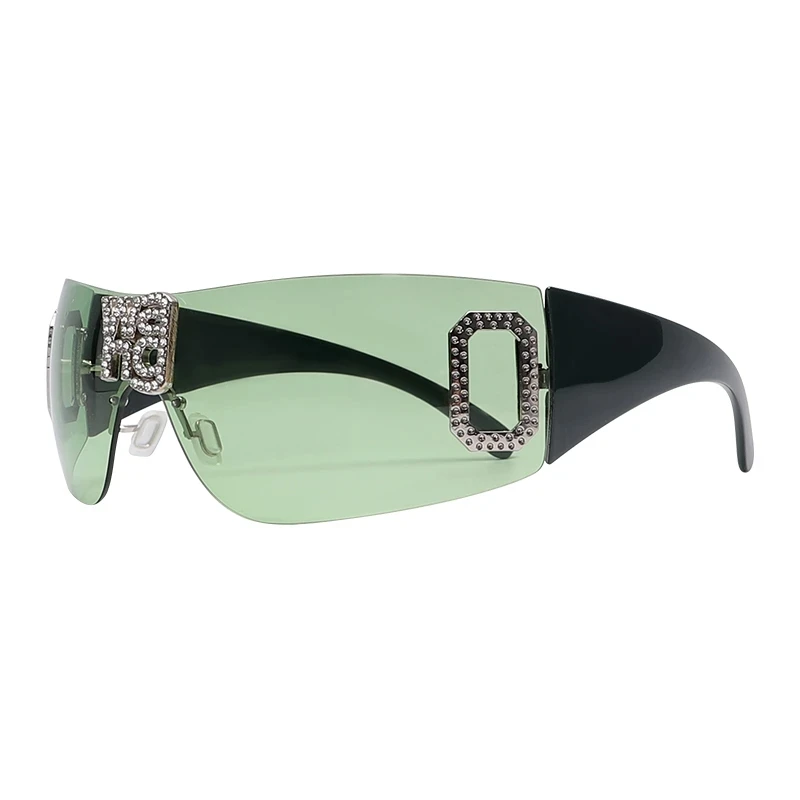 【Tiffany&Co.】新作!ジェンダーレスサングラス PUNK Sunglasses Tiffany Titan by Pharrell Williams PUNK Sunglasses in Black