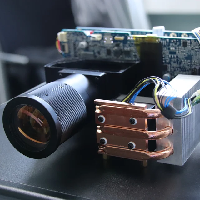 Leading Manufacturer of DLP Light Engine for Projector From China