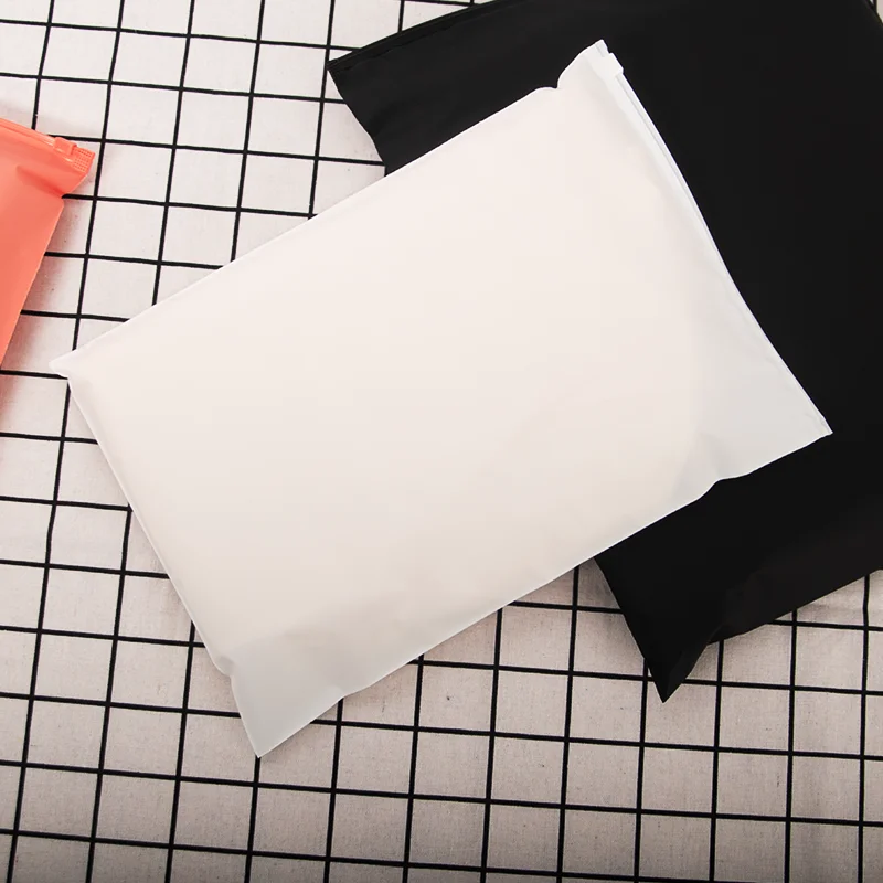 PVC Plastic Custom Logo Matte Frosted Clothing Packaging Zip Lock Ziplock Bags Poly Zipper Bag for Clothing