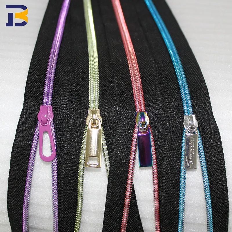 Manufacturer Wholesale Rainbow Zipper Tape 3 Gold Teeth Long Chain