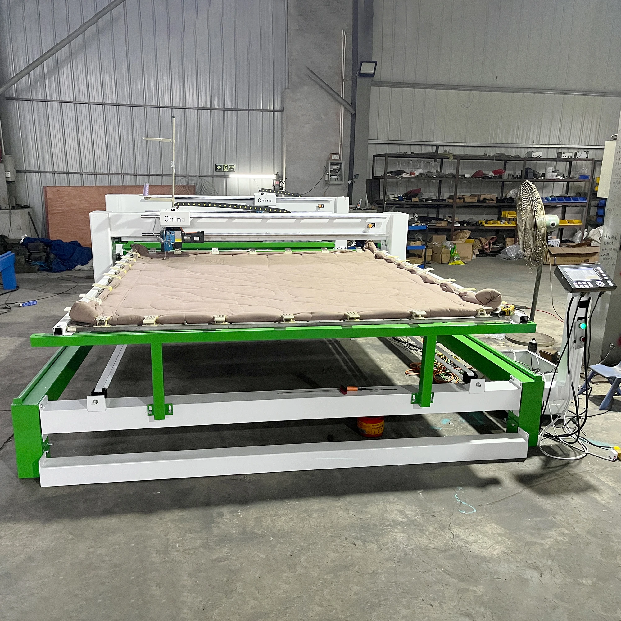 Computerized Quilting Machine Industrial Quilt Sewing CNC Single Needle Mattress Fabric Carpet Bedcover Embroidery Machine