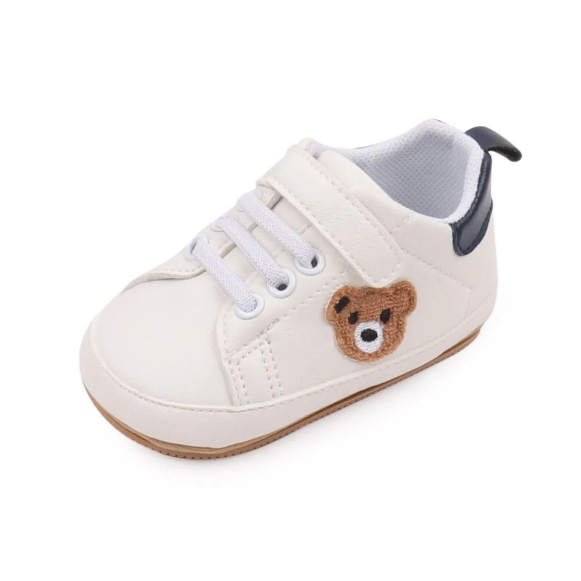 Cute Plush Bear Pattern Decoration Baby Soft Soled Non-slip Toddler Small White Shoes manufacture