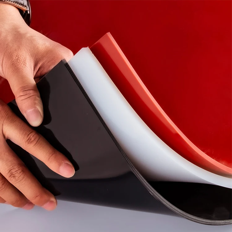 Scopri il materiale silicone: i suoi usi e proprietà