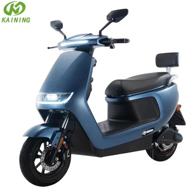 Factory Direct 1500W Mid Motor Lithium Battery Electric Scooters