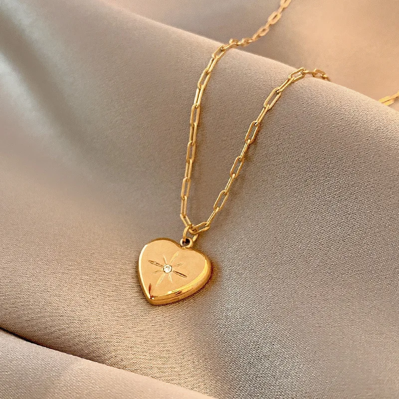 Korean Fashion Gold Stainless Steel Zircon Heart Pendant