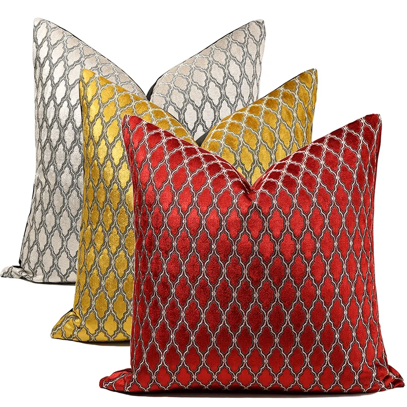 Modern Jacquard Velvet Pillows Fashionable Beige Black Cut Velvet Damask Fabric Pillows With