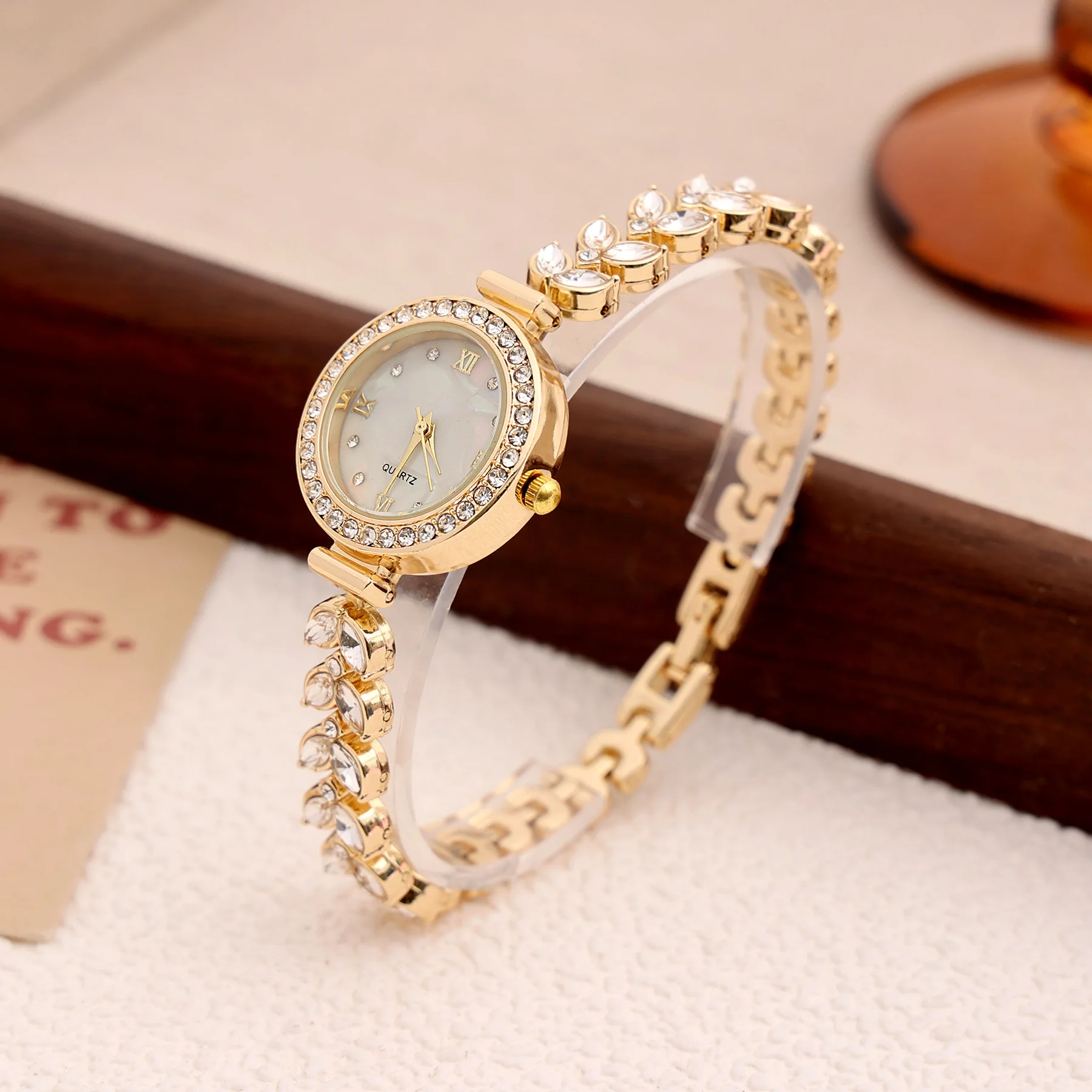 Cheap Price Wrist Stainless Steel Ladies Watches Girls