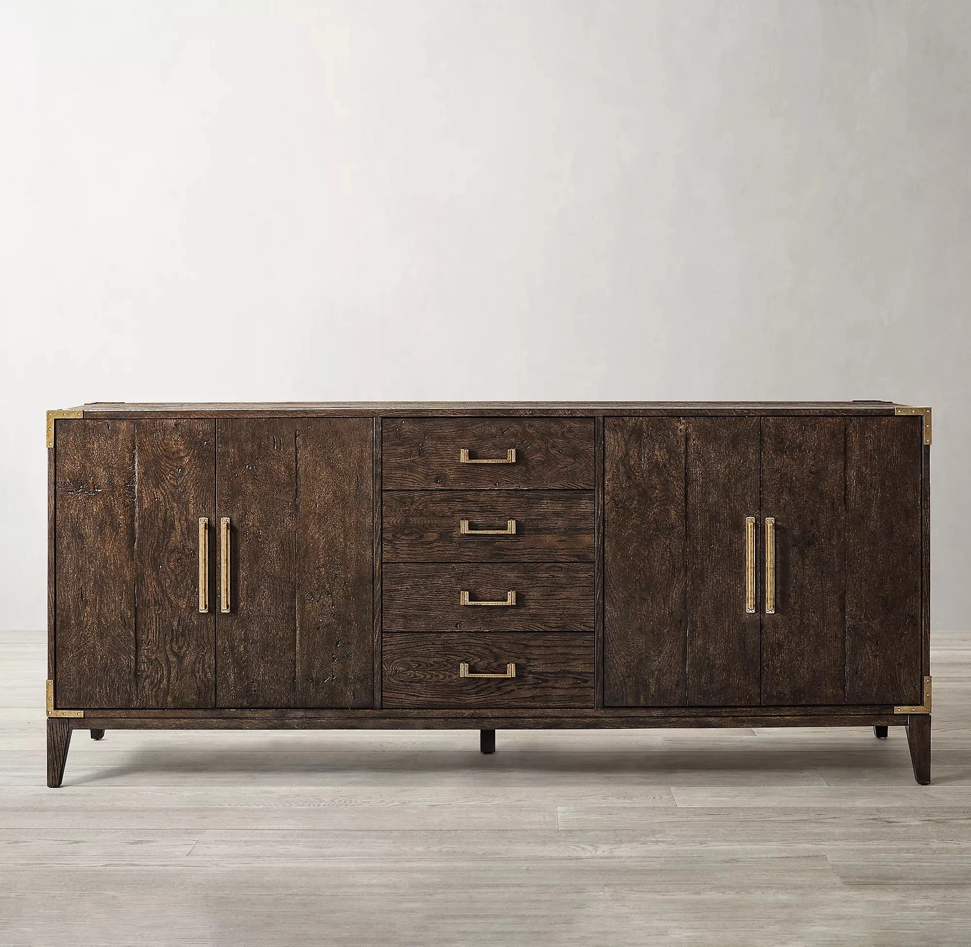 Изысканные шкафы из американского дерева для гостиной