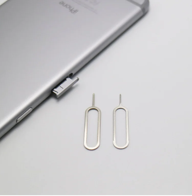 Outil éjection Carte Et Nettoyage Ports - Aiguille + Brosse - Porte-clés - Pour Smartphone Et Casque